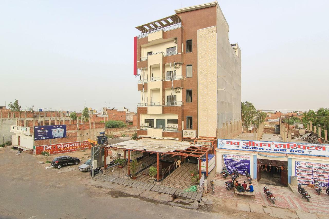 Capital O 15422 Shiva Inn Unnao Dış mekan fotoğraf