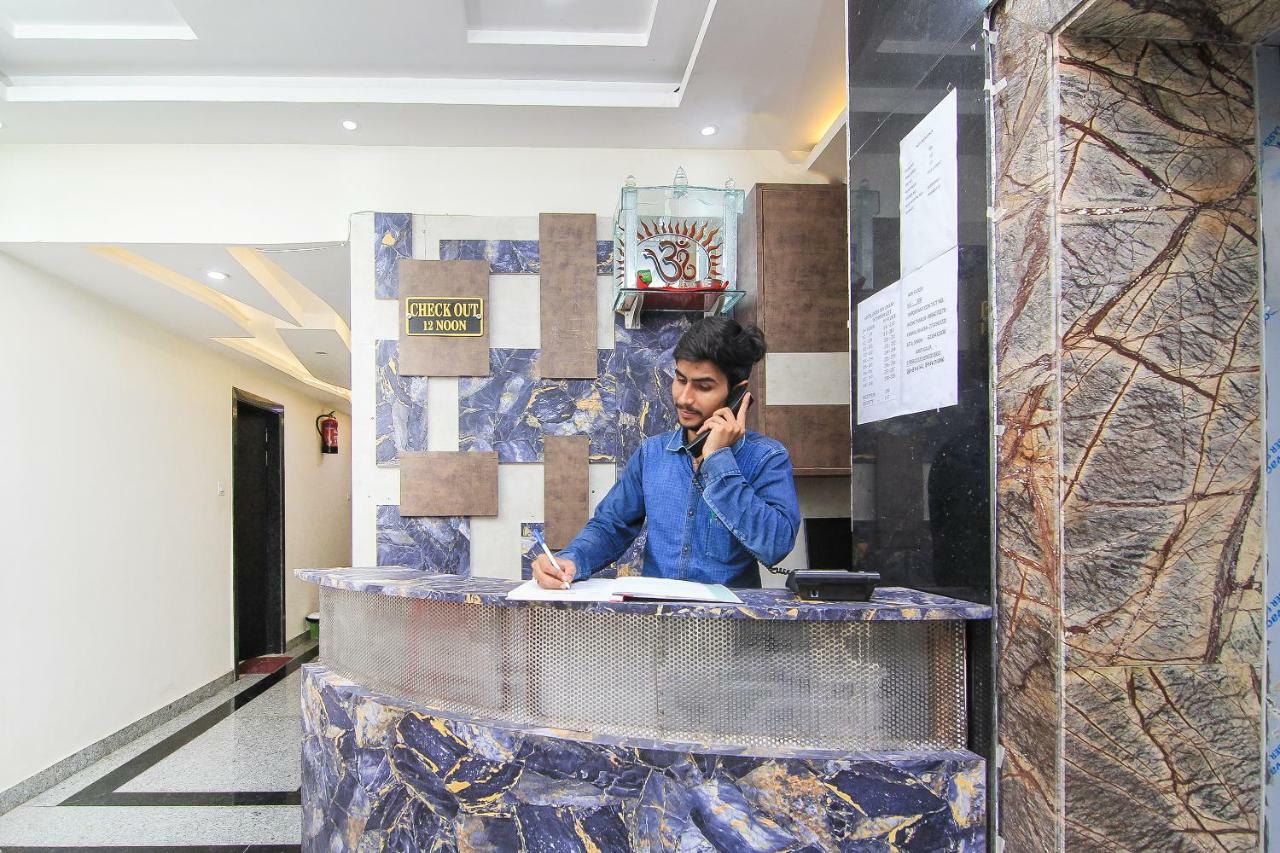 Capital O 15422 Shiva Inn Unnao Dış mekan fotoğraf