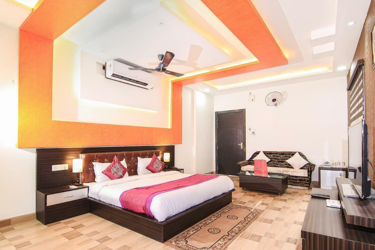 Capital O 15422 Shiva Inn Unnao Dış mekan fotoğraf