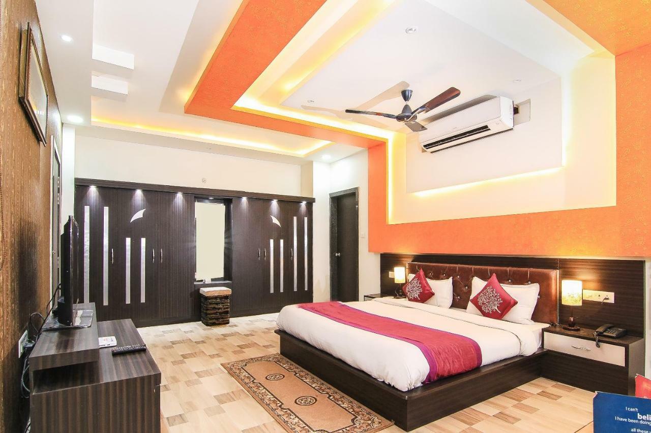 Capital O 15422 Shiva Inn Unnao Dış mekan fotoğraf