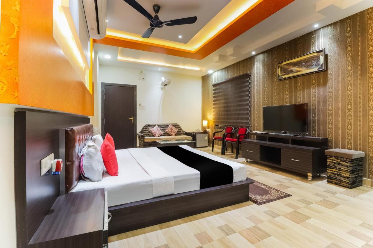 Capital O 15422 Shiva Inn Unnao Dış mekan fotoğraf